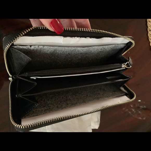 NWOT Coach Bow Wallet - Picture 2 of 6